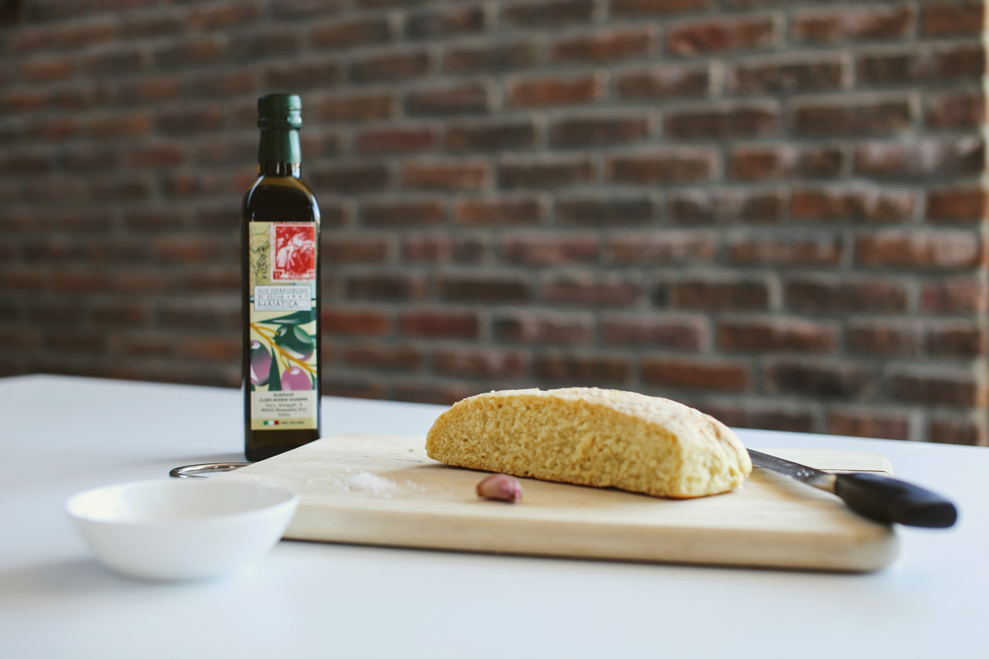 taste Lucaniae's extra virgin olive oil. Follow our recipies